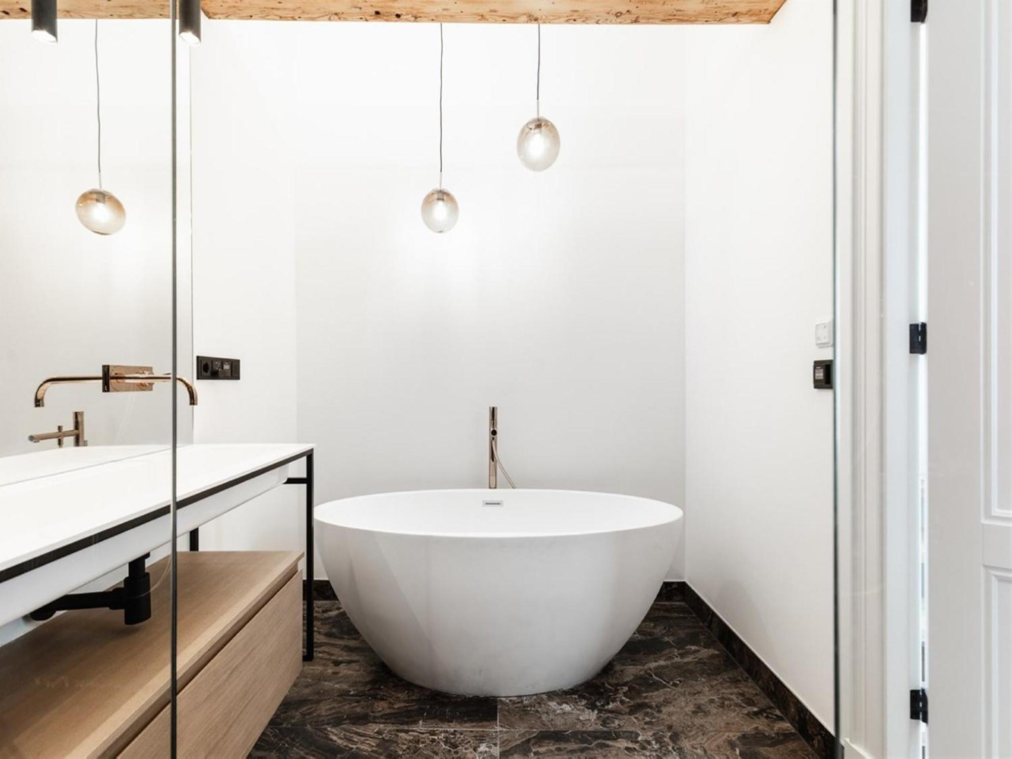 Ludovic Ee Amsterdam